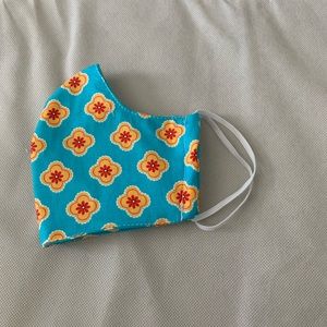 Triple layer face mask